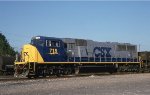 CSX 715 looking sharp